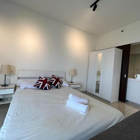 Francesco Suite - Trefoil Setia Alam-Near Setia City Mall & Setia Convention Centre Dış mekan fotoğraf