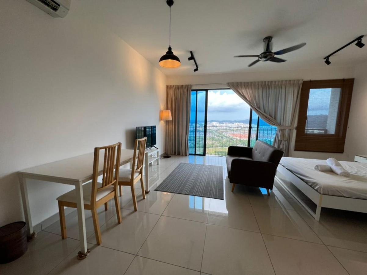 Francesco Suite - Trefoil Setia Alam-Near Setia City Mall & Setia Convention Centre Dış mekan fotoğraf