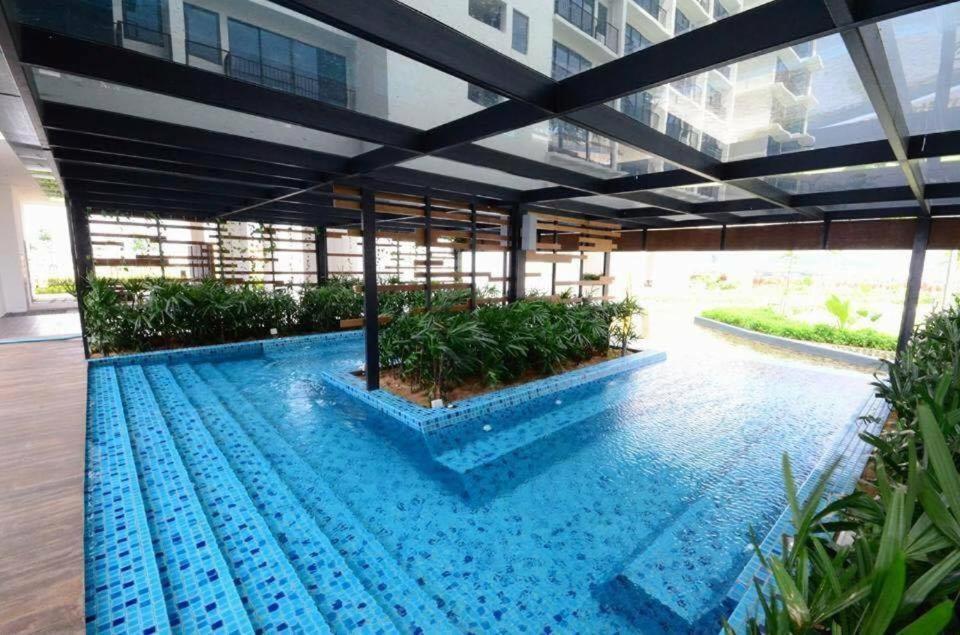 Francesco Suite - Trefoil Setia Alam-Near Setia City Mall & Setia Convention Centre Dış mekan fotoğraf
